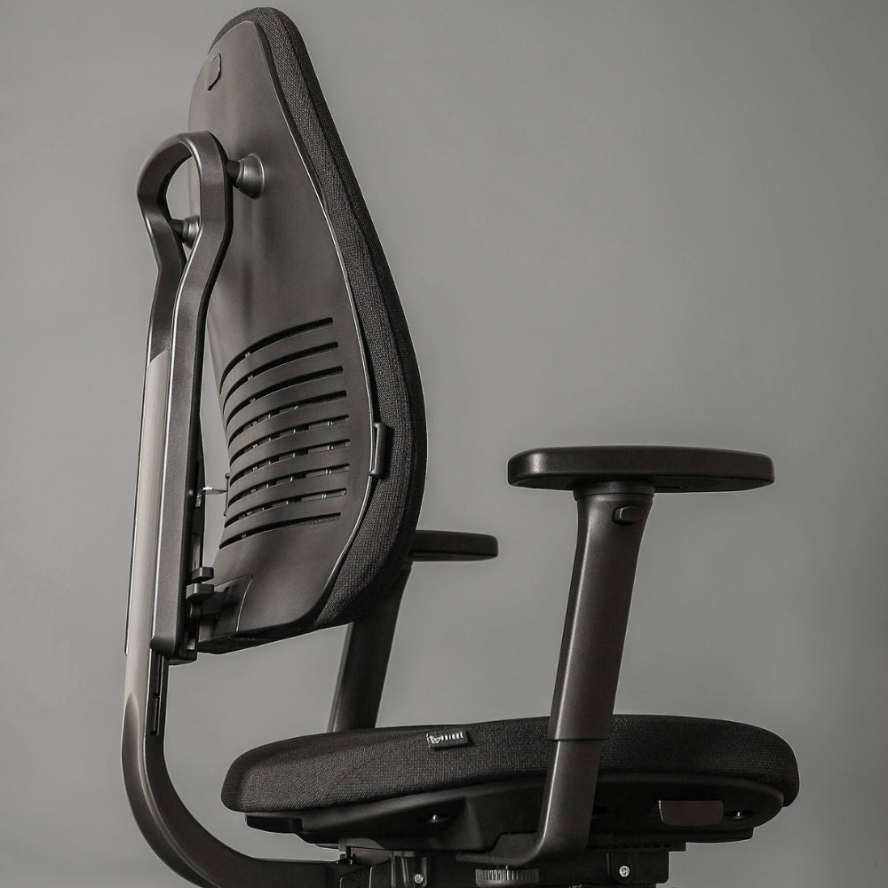 UNIQUE Ergonomiczny fotel biurowy MAGIC M