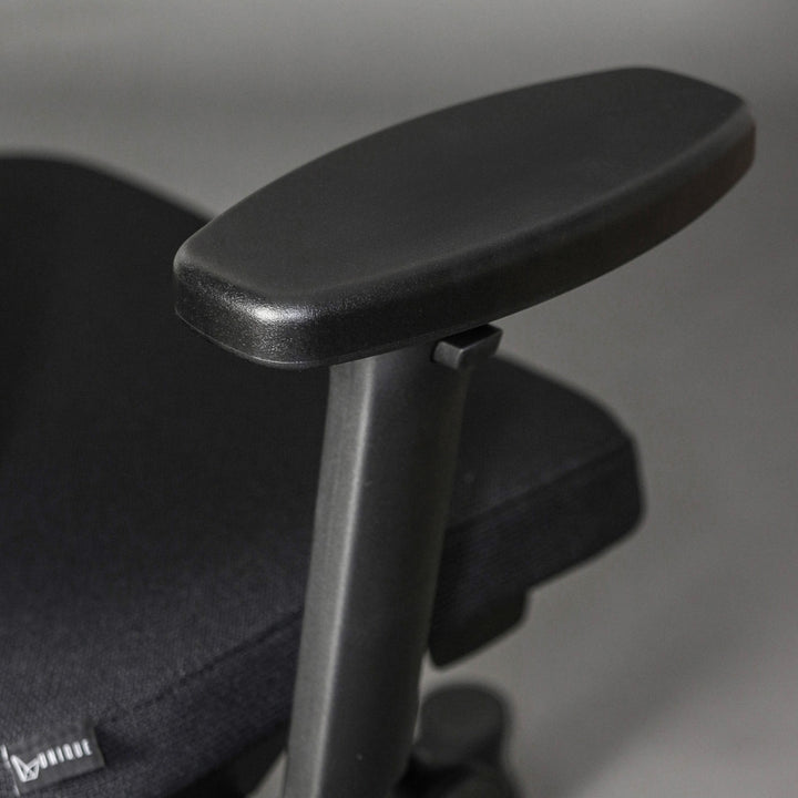 UNIQUE Ergonomiczny fotel biurowy MAGIC