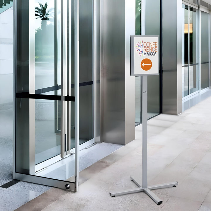 Durable Stojak podłogowy INFO STAND OUTDOOR A4