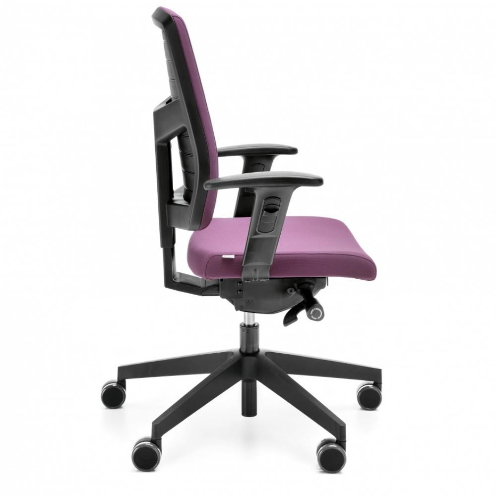 Profim Fotel ergonomiczny Fotel biurowy Classic Raya - tył oparcia z tworzywa