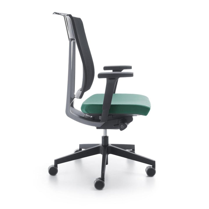 Profim Fotel ergonomiczny Fotel biurowy obrotowy Xenon Net